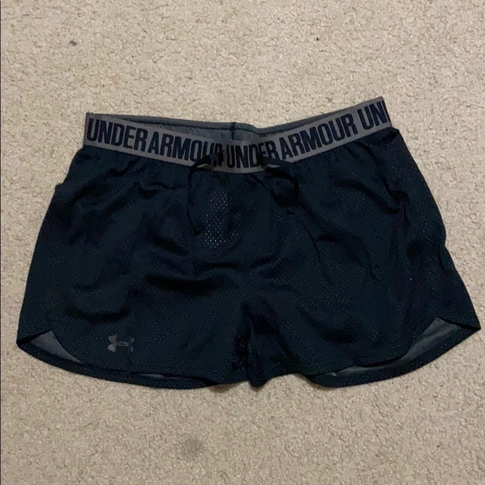 Women Under Armor Mesh Shorts